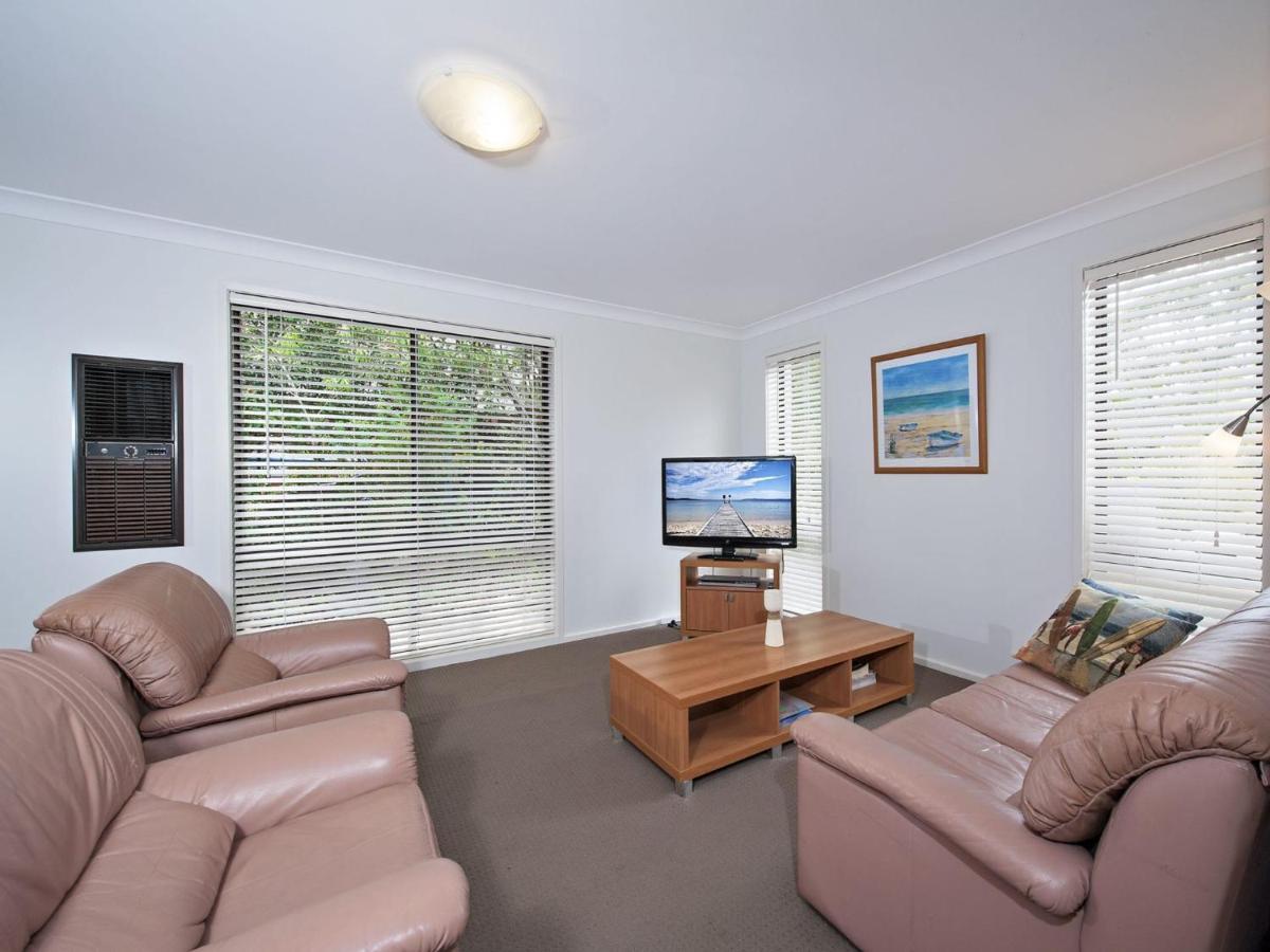 Gretel Close, 5, Beach House Nelson Bay Extérieur photo