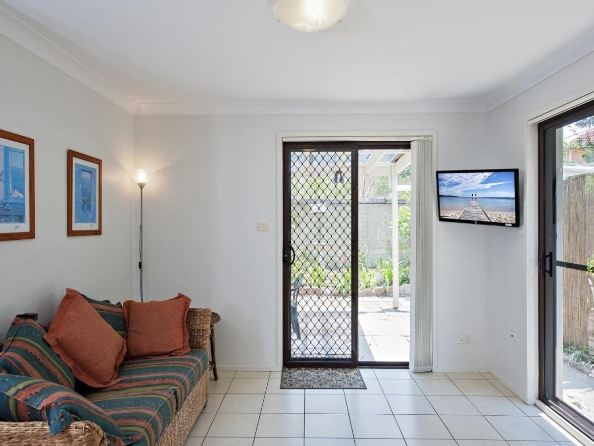 Gretel Close, 5, Beach House Nelson Bay Extérieur photo